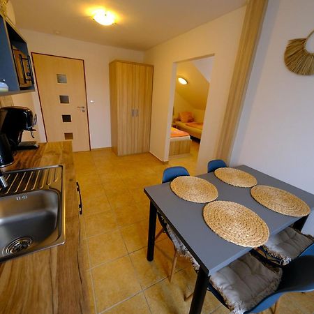Penzion Farma Lednice Exteriör bild