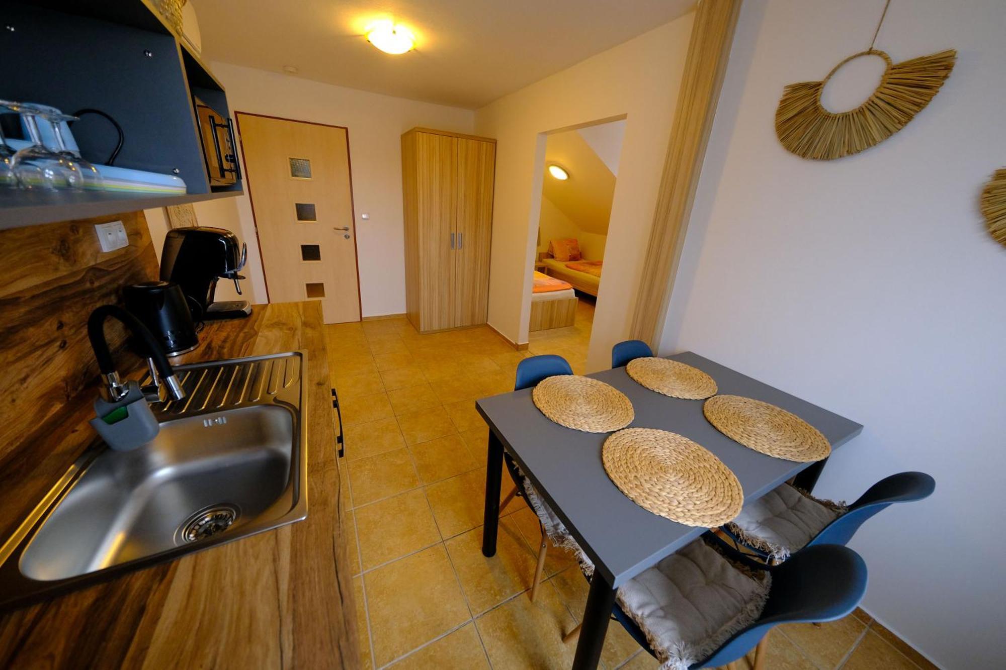 Penzion Farma Lednice Exteriör bild